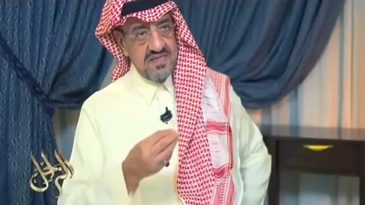 الأمير تركي بن عبدالله يروي موقفًا لوالده مع الملك عبدالعزيز حول حكم جلد بالسجن